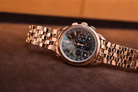 2018 patek philippe ref 5270 ewigerkalender chronograph mit lachsfarbenem|Patek Philippe 5270r 001.